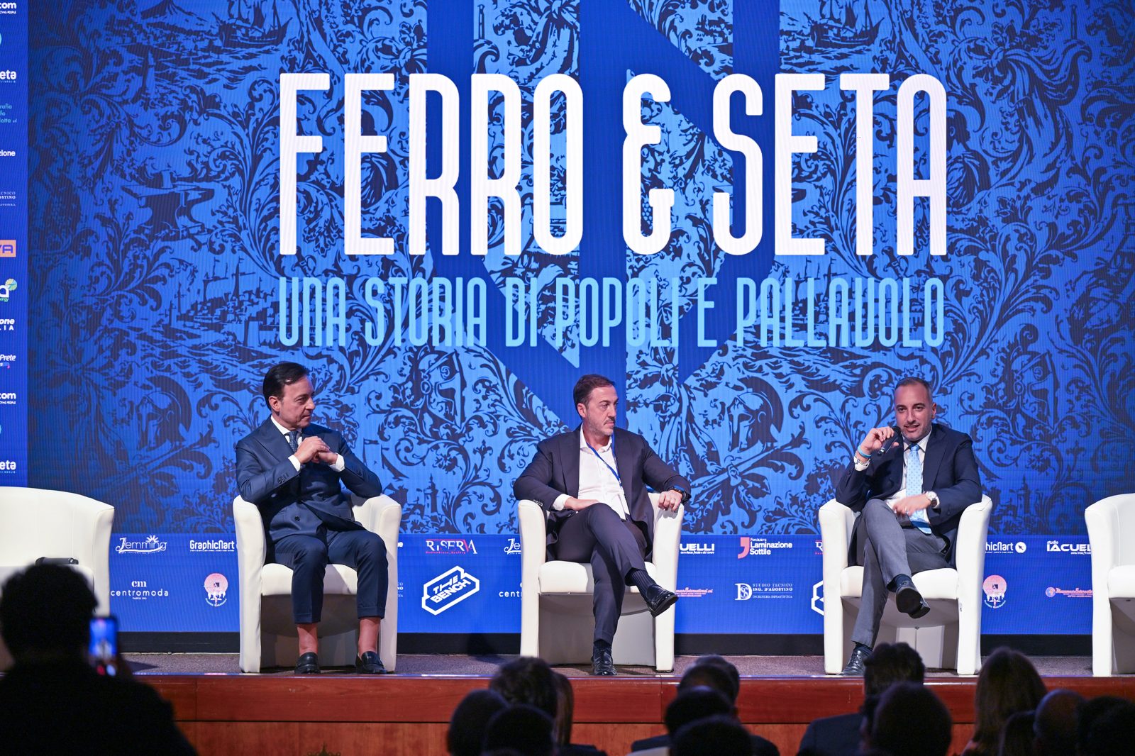 Ferro e Seta, il concept della nuova maglia
