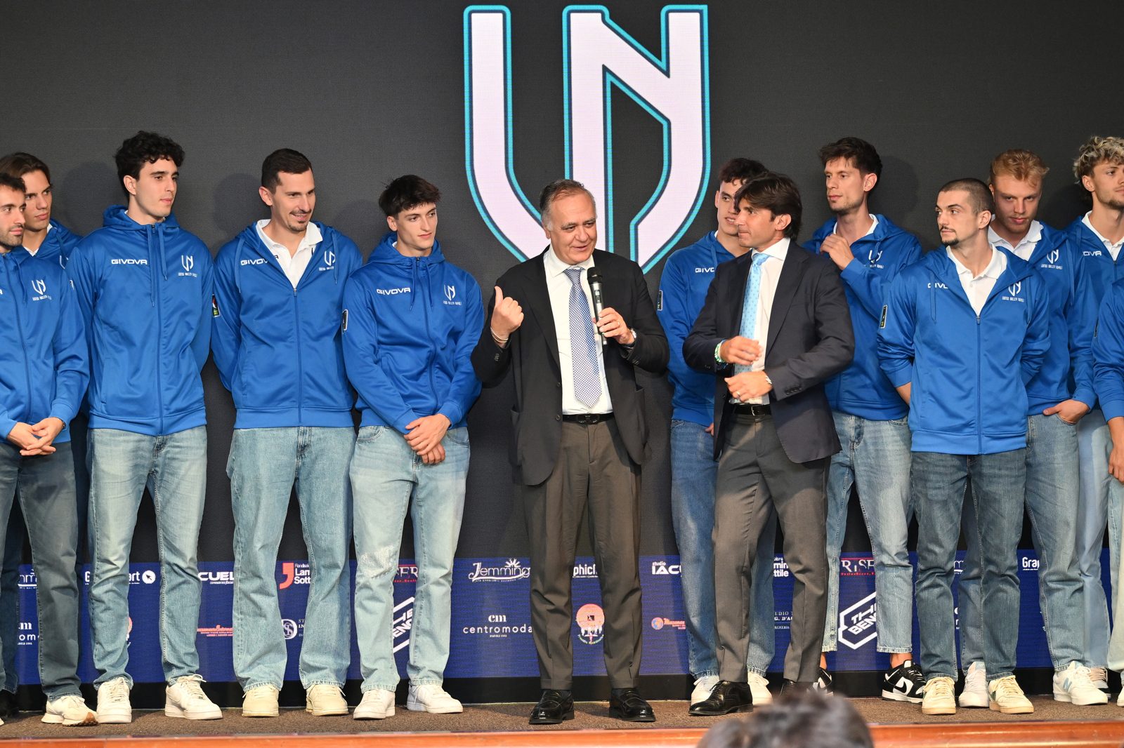 La presentazione del roster 2026-27